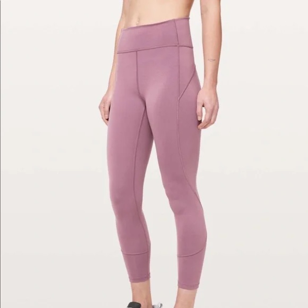 Lululemon In Movement Tight 25" *Everlux - Figue